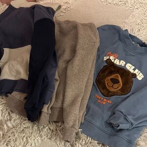 H&M Cozy Bear Club Blue and Gray Sweatshirt